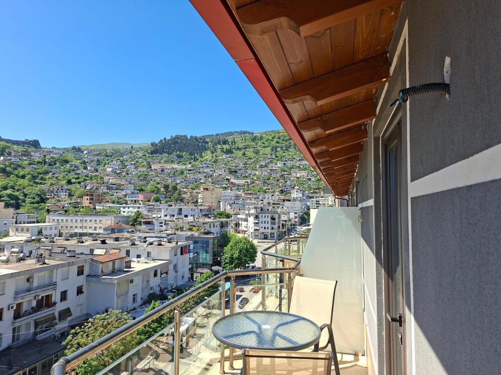 Hotel The First Gjirokastra Kültér fotó