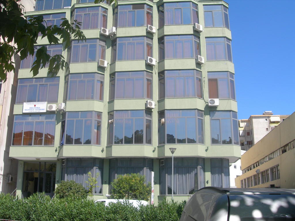 Hotel The First Gjirokastra Kültér fotó