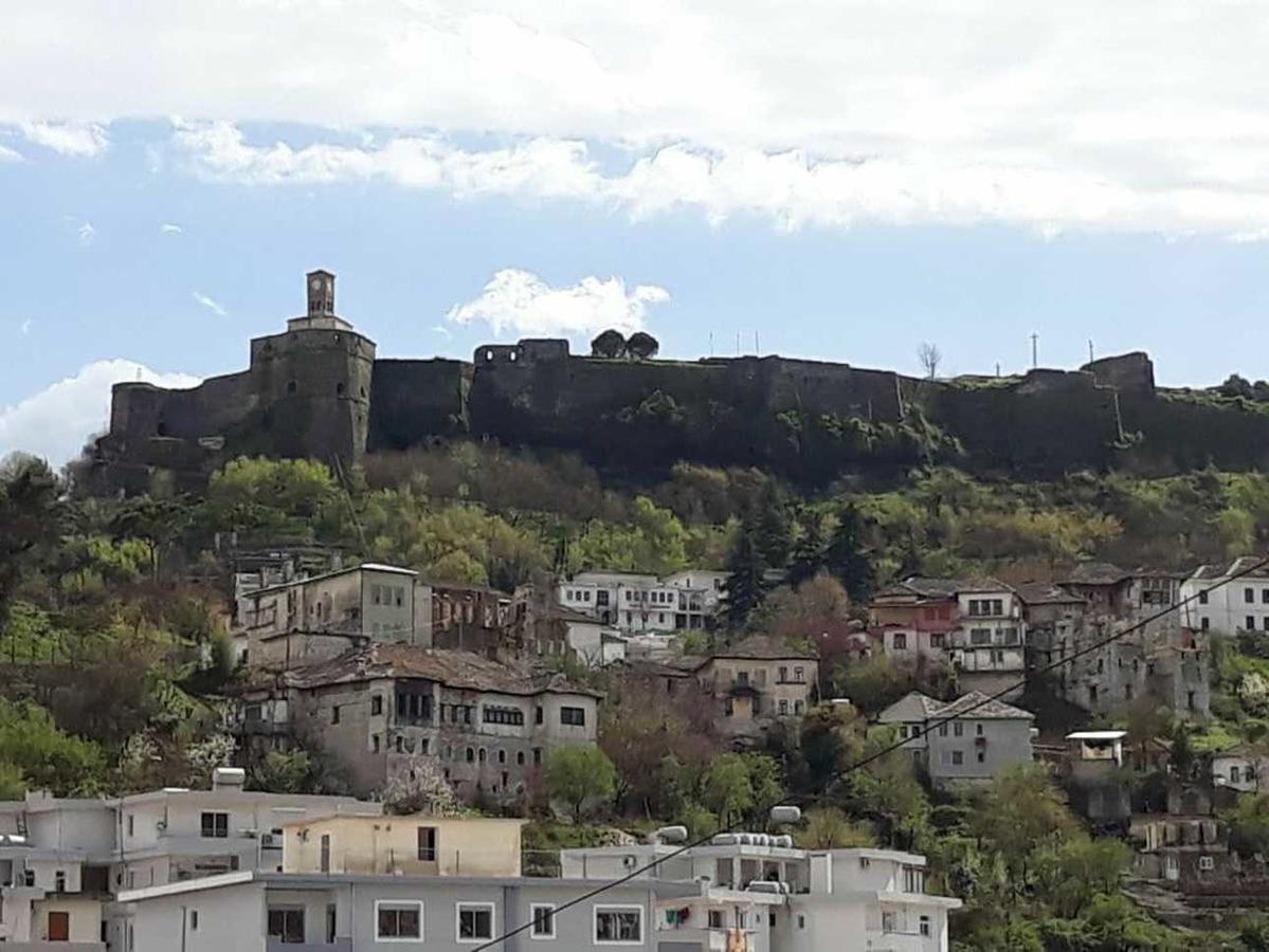 Hotel The First Gjirokastra Kültér fotó